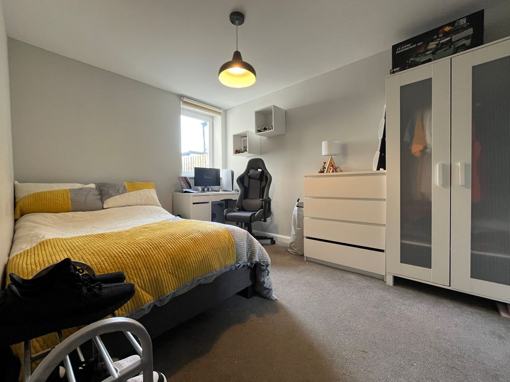 Property photo 3 of 10 176R1