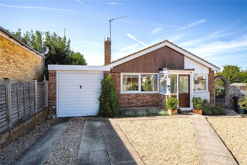 Property photo 1 of 18 Picture No. 01