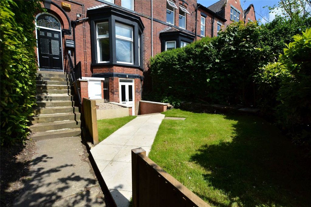 Property photo 2 of 13 Picture No. 04