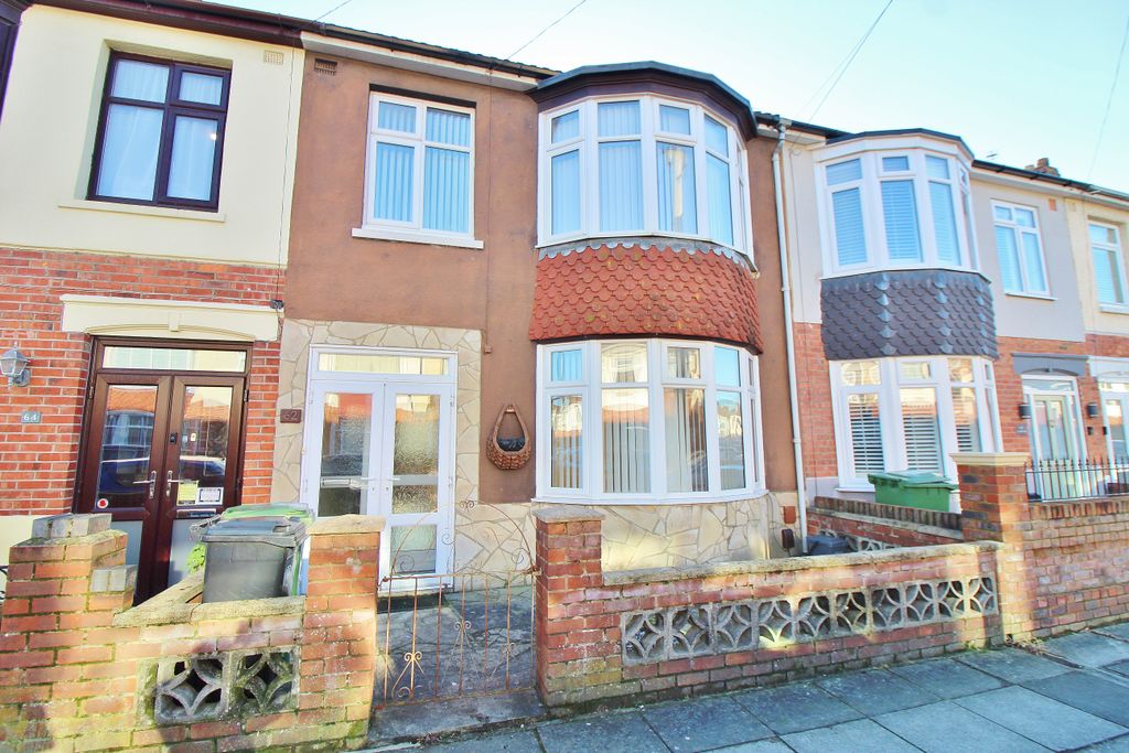 Property photo 1 of 17