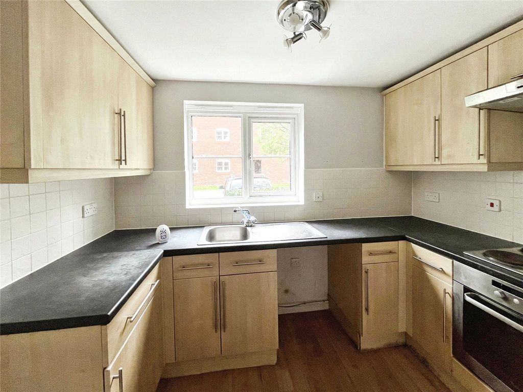 Property photo 2 of 9 Picture No. 01