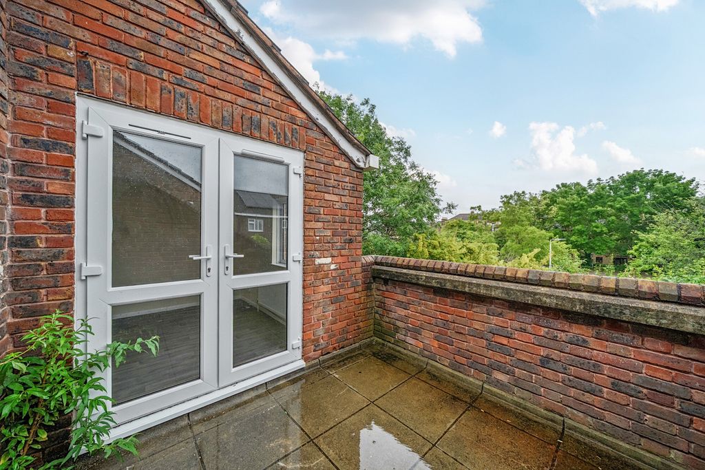 Property photo 1 of 18 1478719-2-6A2Abfb...