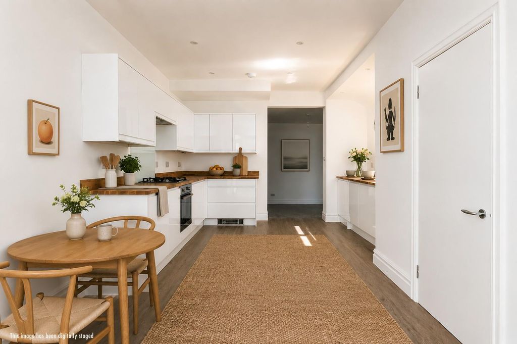 Property photo 1 of 35 Kitchen.Jpg