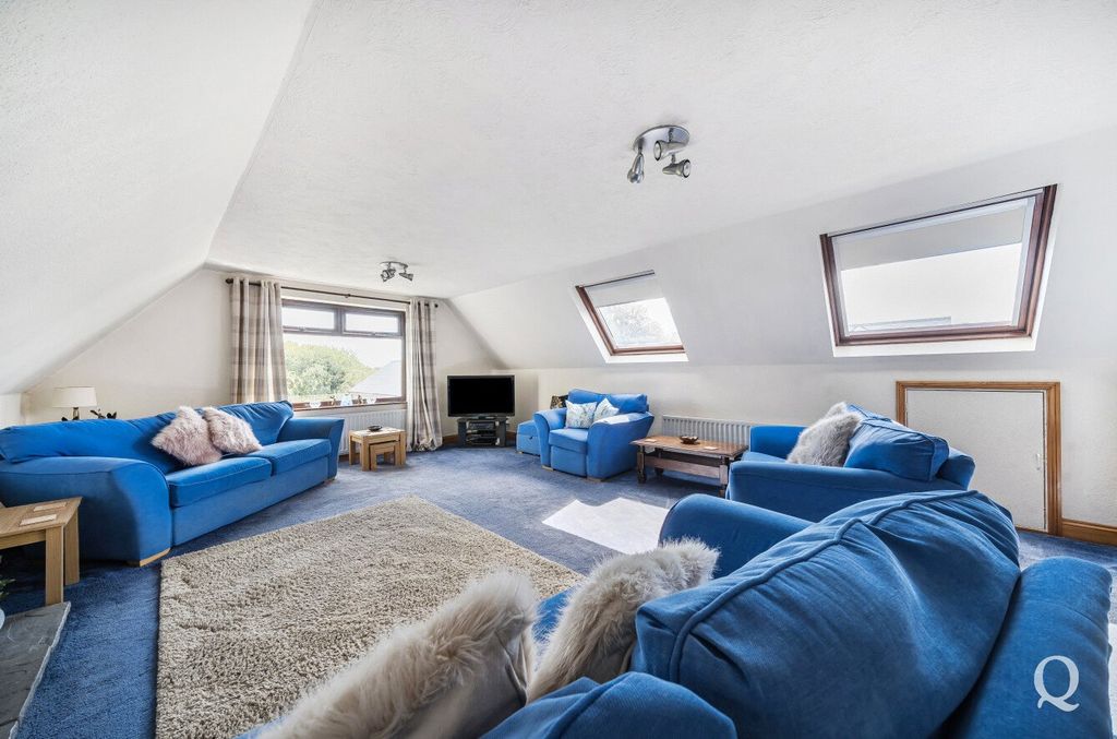 Property photo 2 of 15 Be351d46-2645-433...