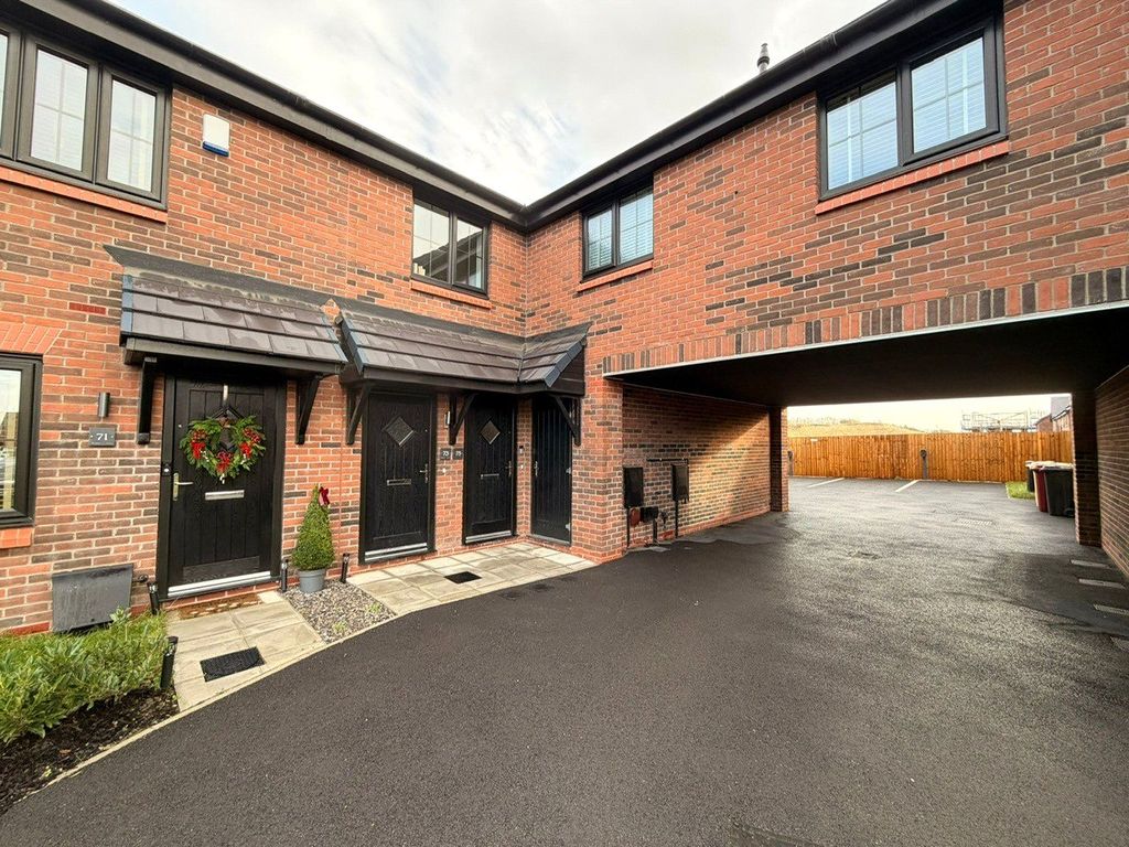 Property photo 1 of 16 Picture No. 05