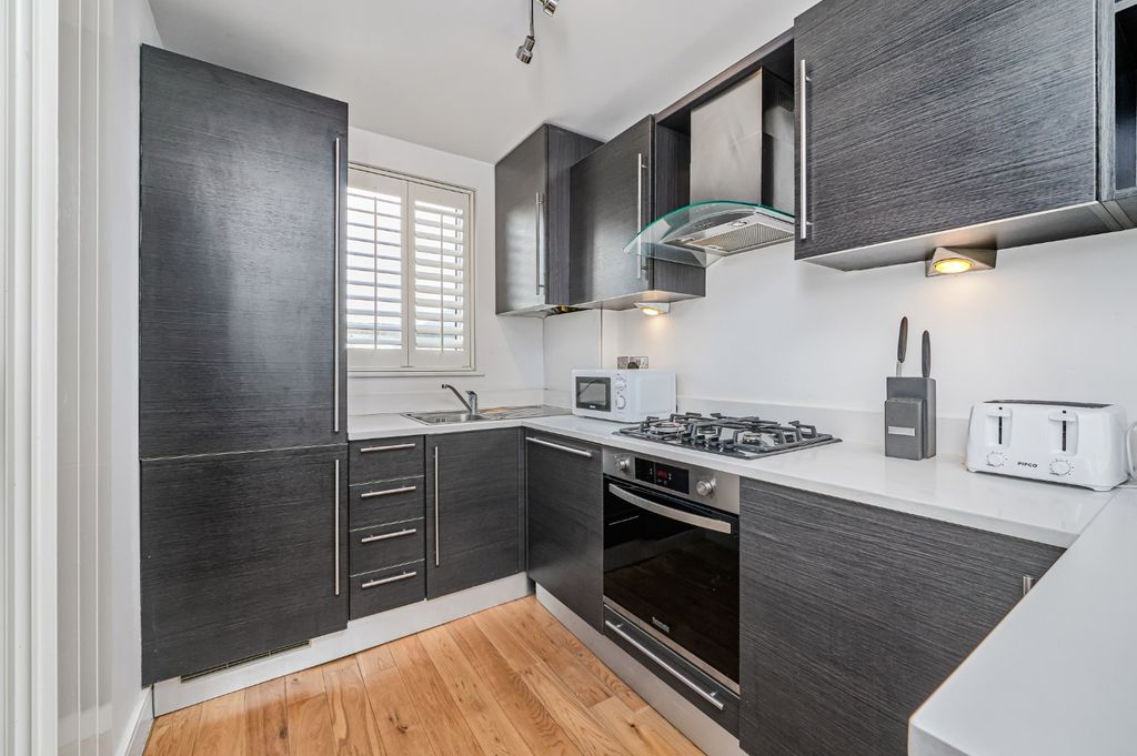 Property photo 3 of 15 Picture No. 23