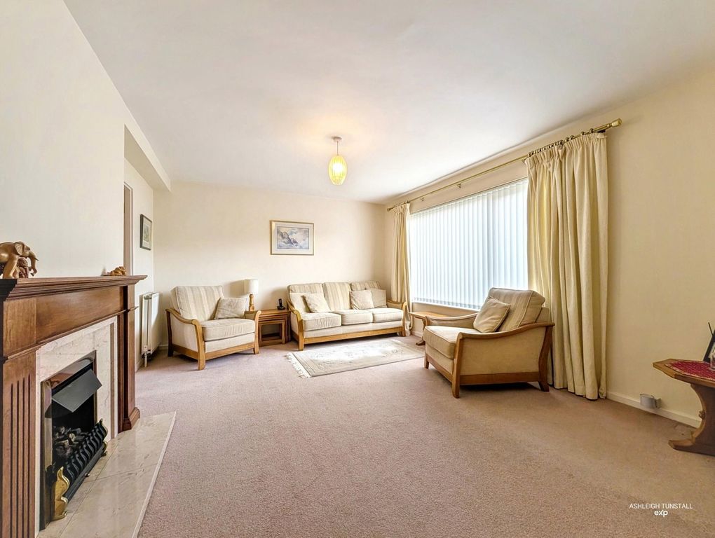 Property photo 3 of 21