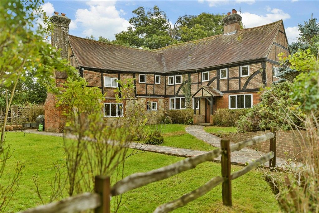 Property photo 2 of 20 External Lifestyle Photograph