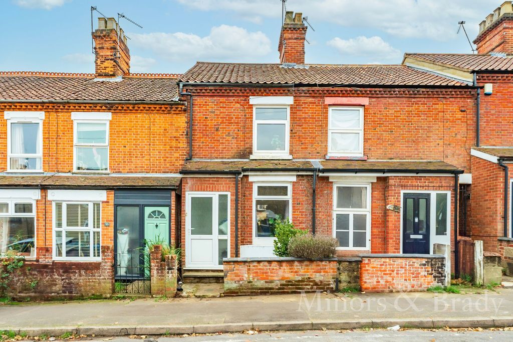 Property photo 1 of 13