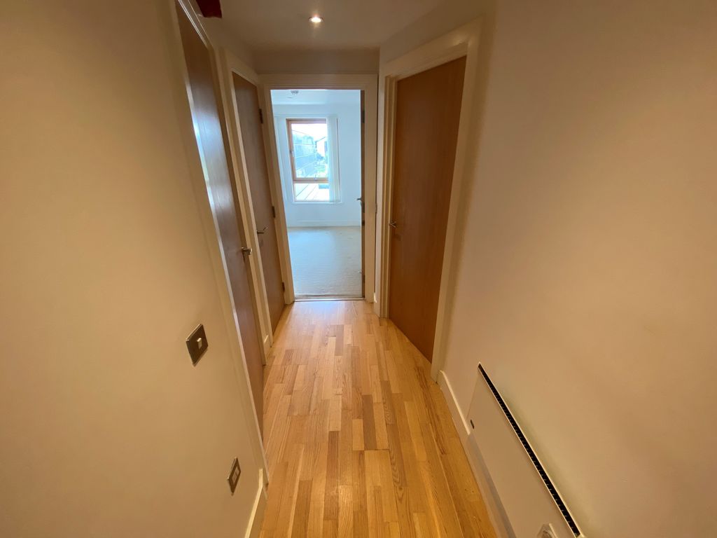 Property photo 3 of 10 Image