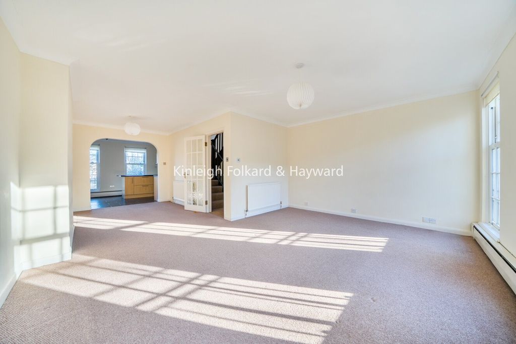 Property photo 3 of 15 Picture No. 07