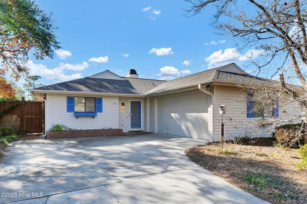 Property photo 1 of 31