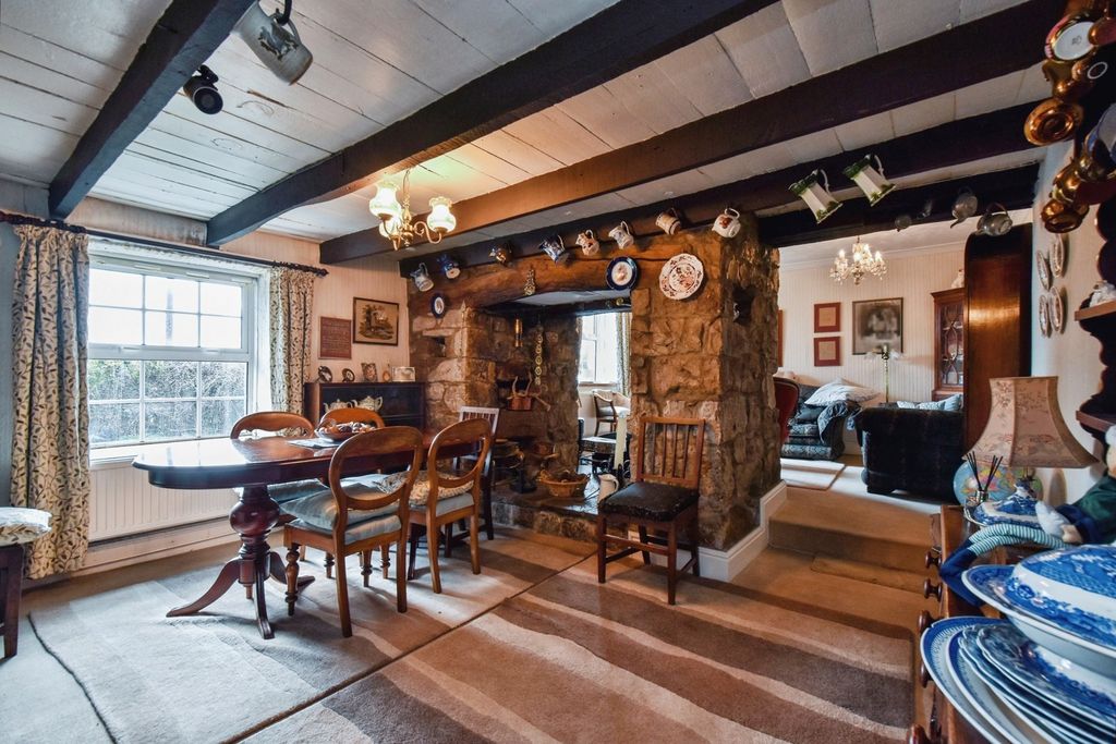 Property photo 3 of 21 Pbox-Img.Jpg