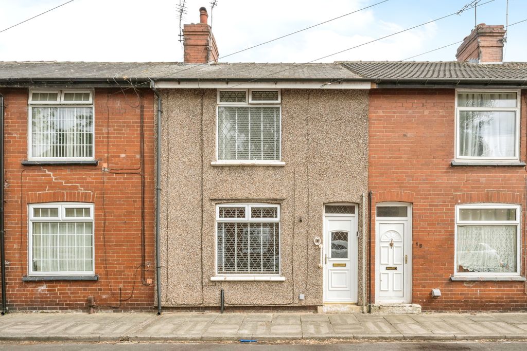 Property photo 1 of 15