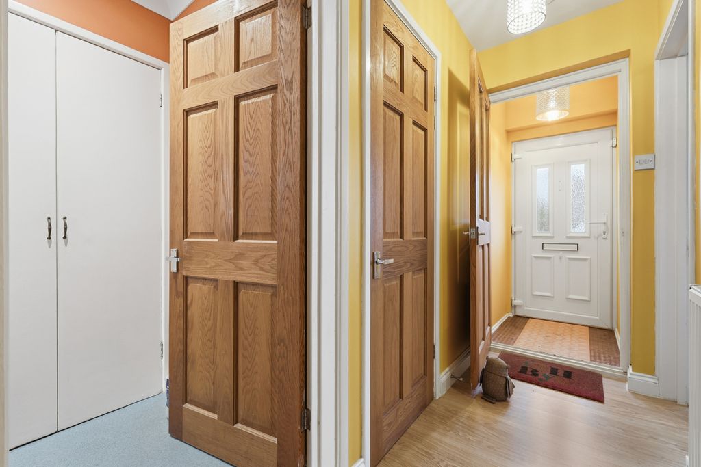 Property photo 3 of 12 Picture No. 10