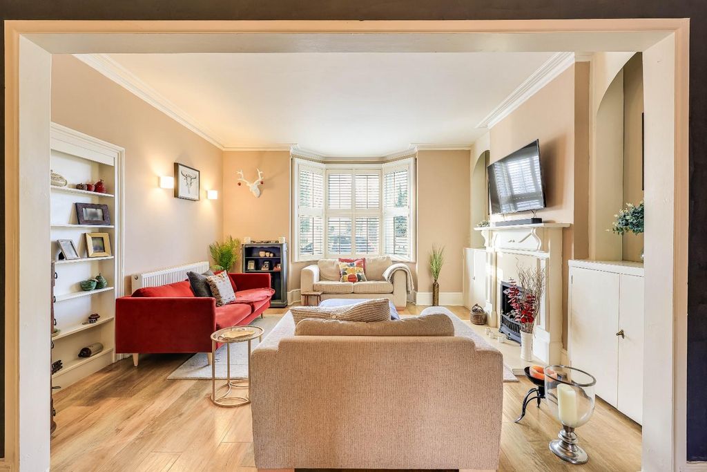 Property photo 3 of 33 Img (4) (1).Jpg