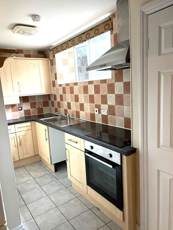 Property photo 2 of 4