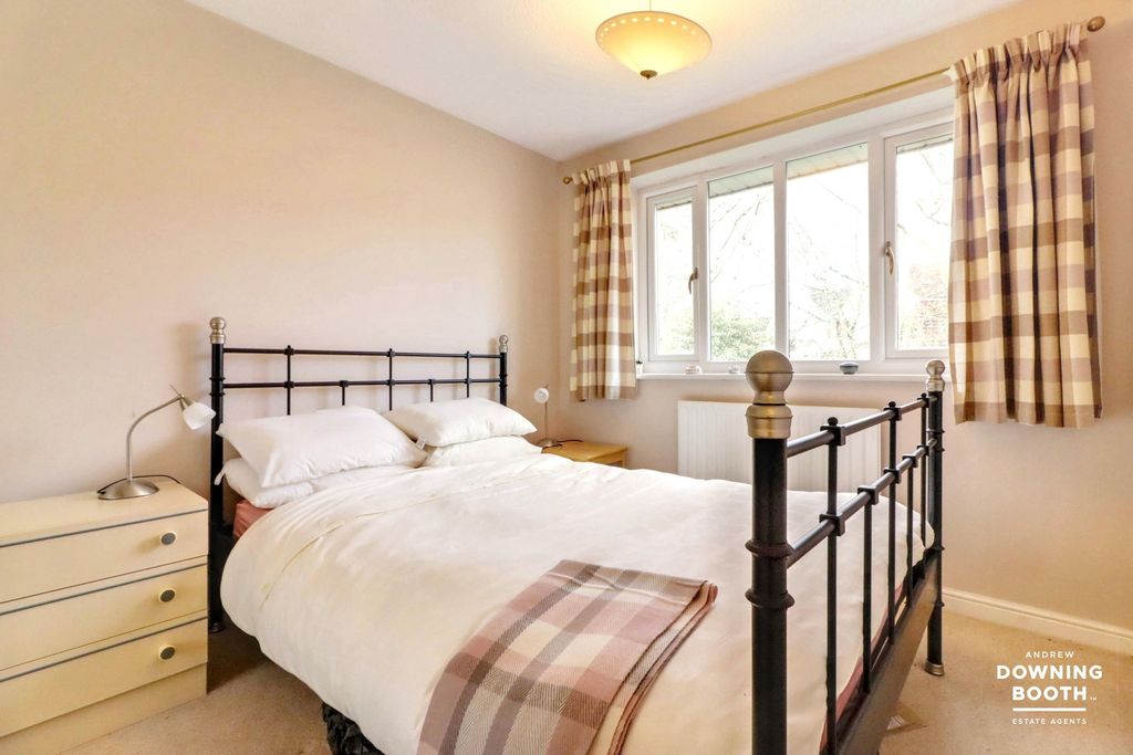 Additional image 21 of 4 bed detached house for saleBroadlands Rise, Boley Park, Lichfield WS14