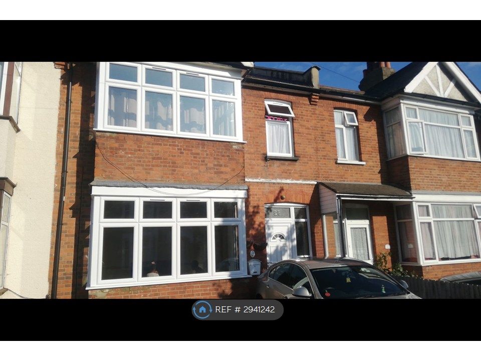 Property photo 1 of 12 House Front
