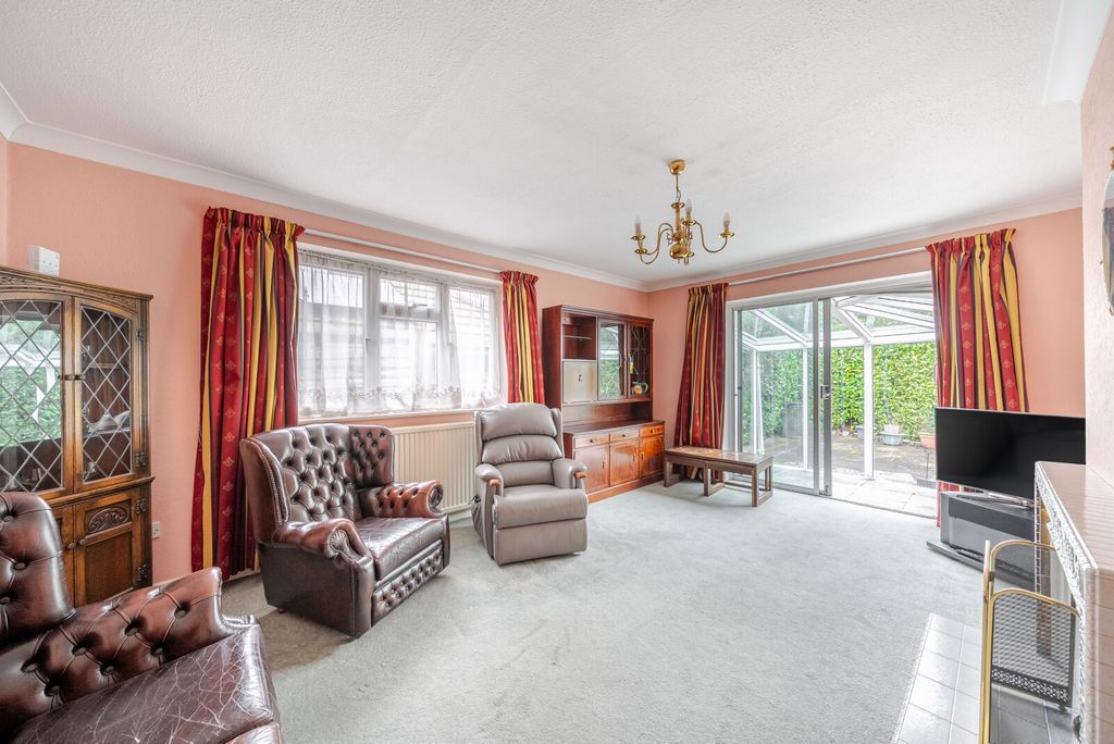 Property photo 2 of 22 1421059-9-69A0228...