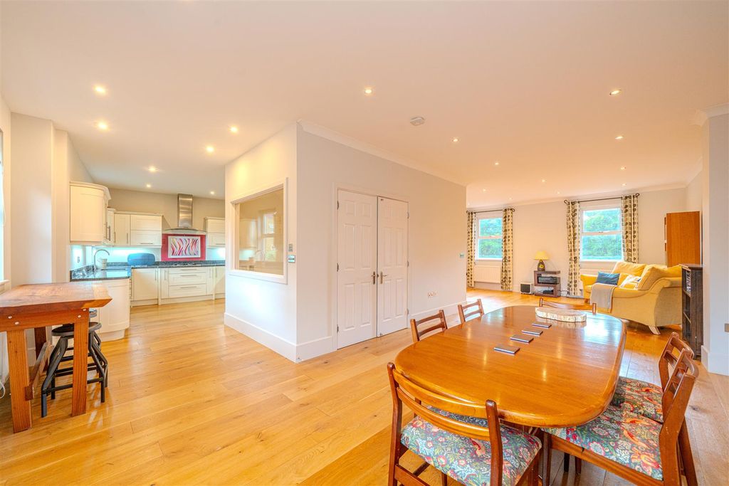 Property photo 2 of 23 17-Ellis-Fields-1021.Jpg