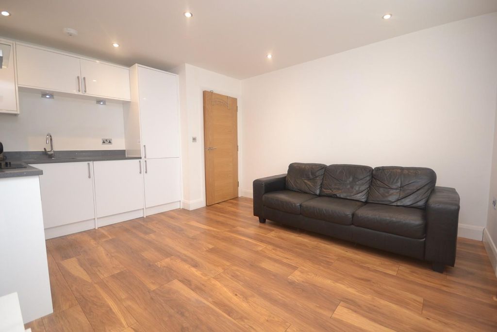 Property photo 3 of 8 Dsc_0012.Jpg