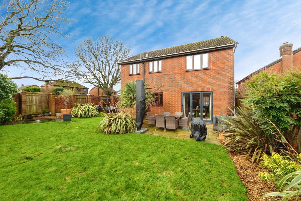 Property photo 3 of 23