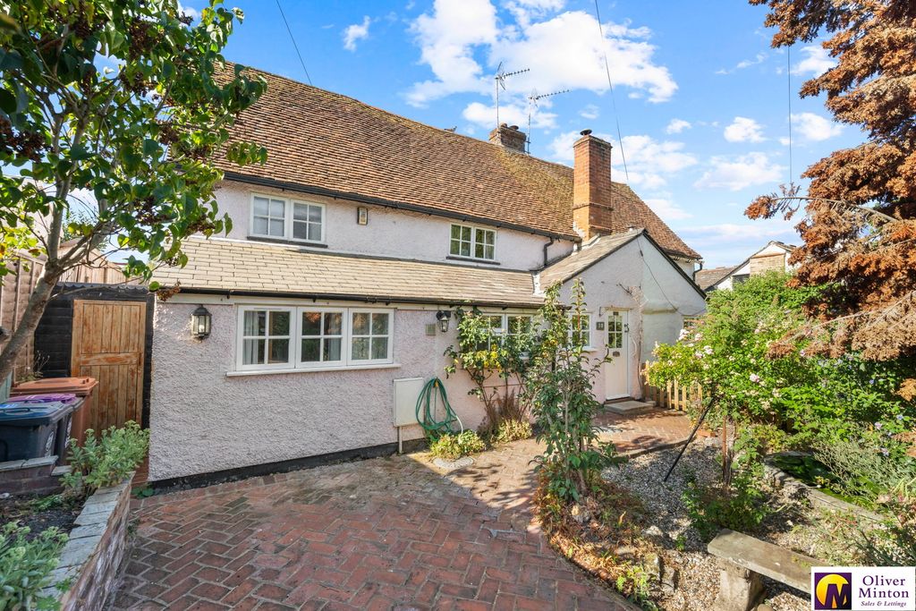Property photo 2 of 35