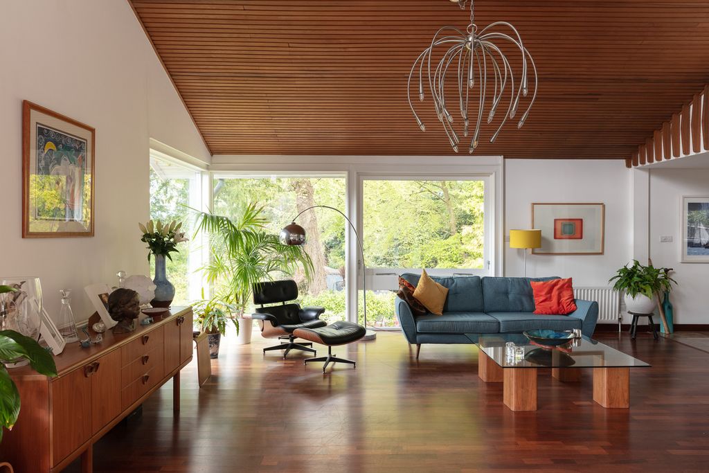 Property photo 1 of 30 46456 - 3 Wykeham Close,Southampton-Tmh-Tobymitchell-10.Jpg