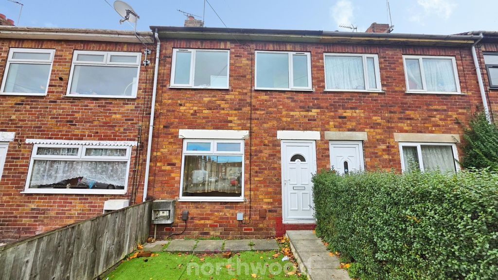 Property photo 1 of 18
