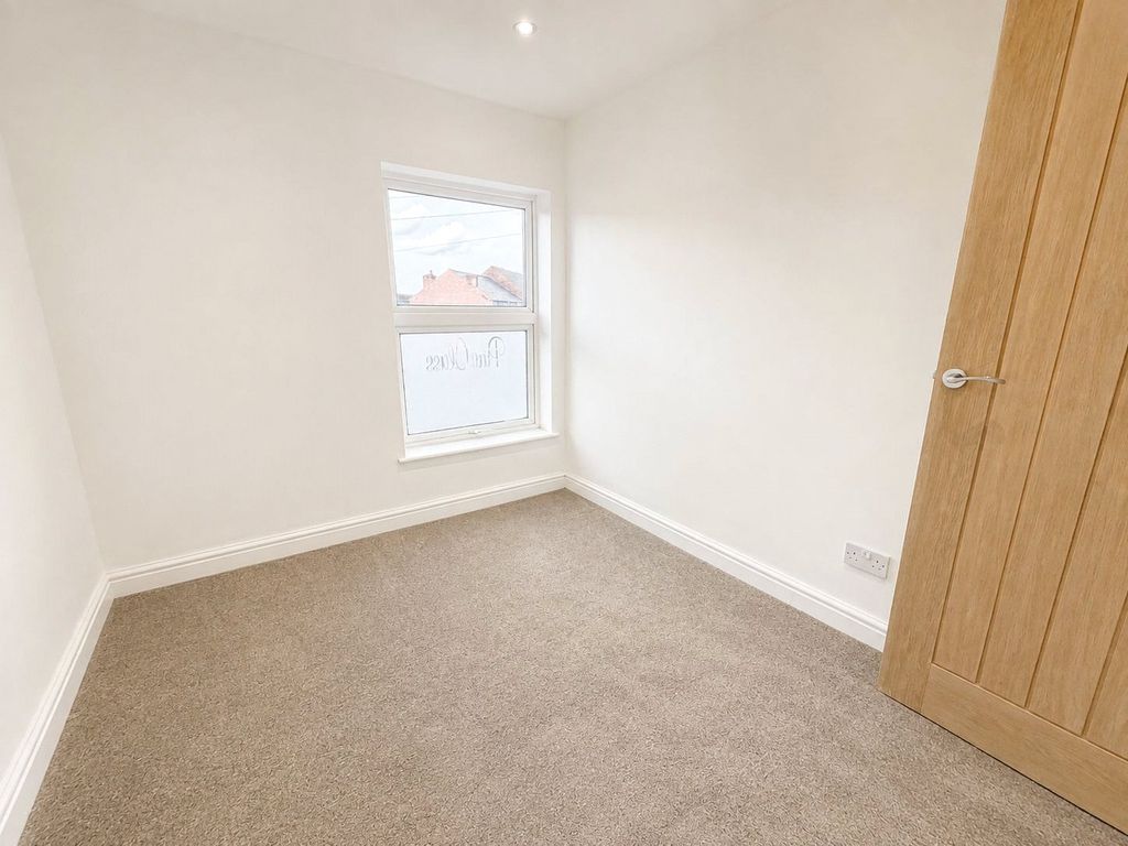 Property photo 2 of 10 Picture No. 02