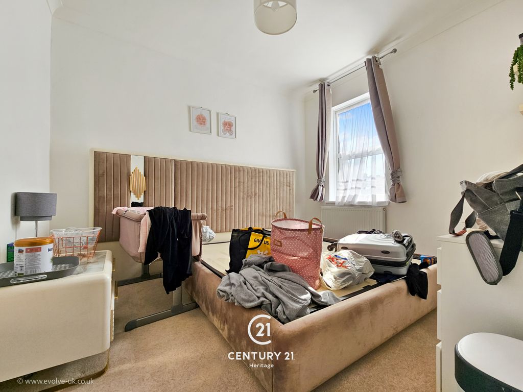 Property photo 3 of 8 E02016-07