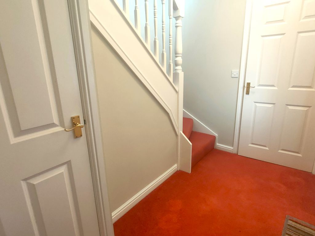 Property photo 3 of 16 Image