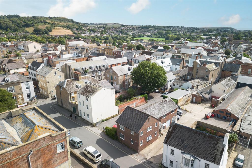 Property photo 1 of 12 Drone 1.Jpg