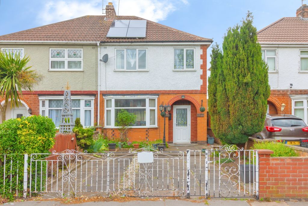 Property photo 1 of 15
