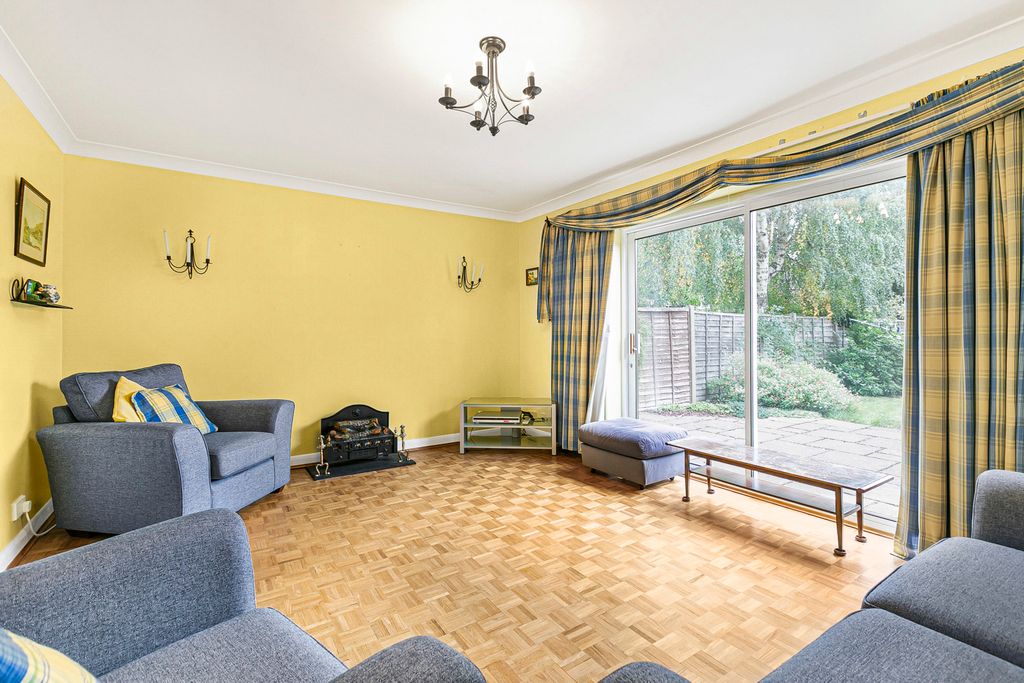 Property photo 2 of 15 Living Room