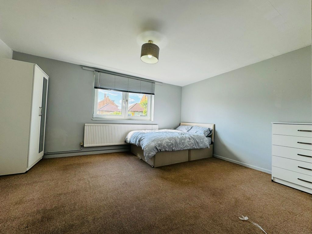 Property photo 1 of 4