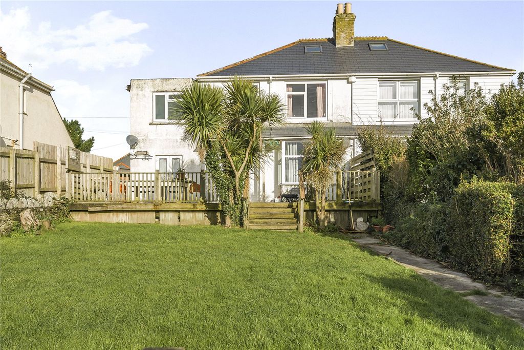 Property photo 2 of 18 Picture No. 02