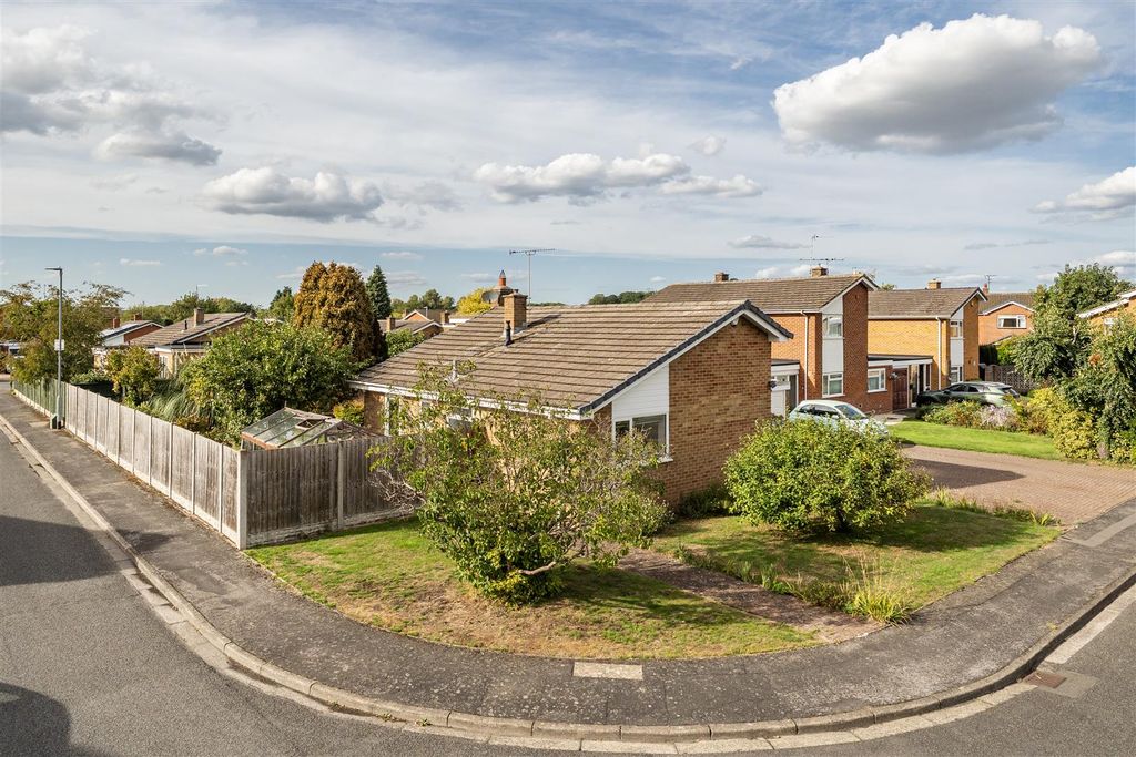 Property photo 1 of 24 1526126.Jpg