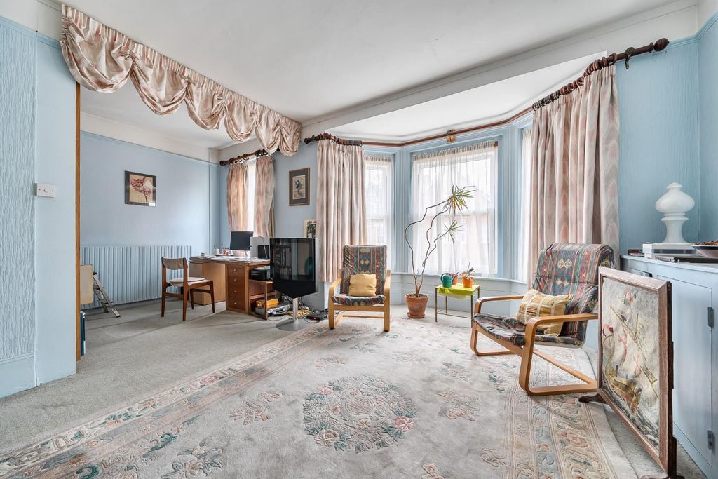 Additional image 4 of 7 bed detached house for saleAlbert Road, Ashford TN24