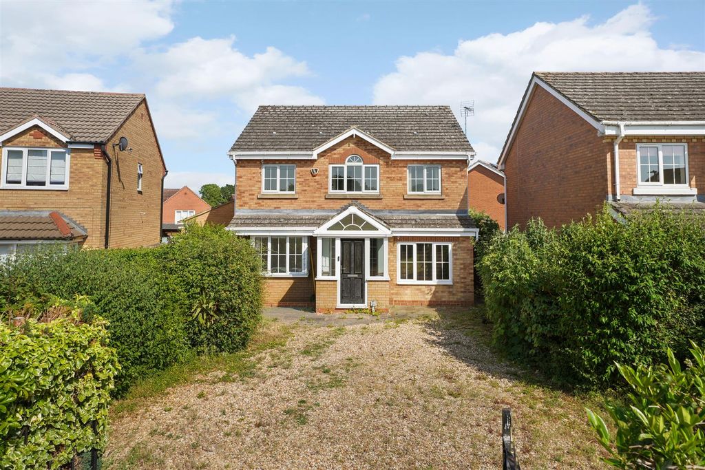 Property photo 1 of 31