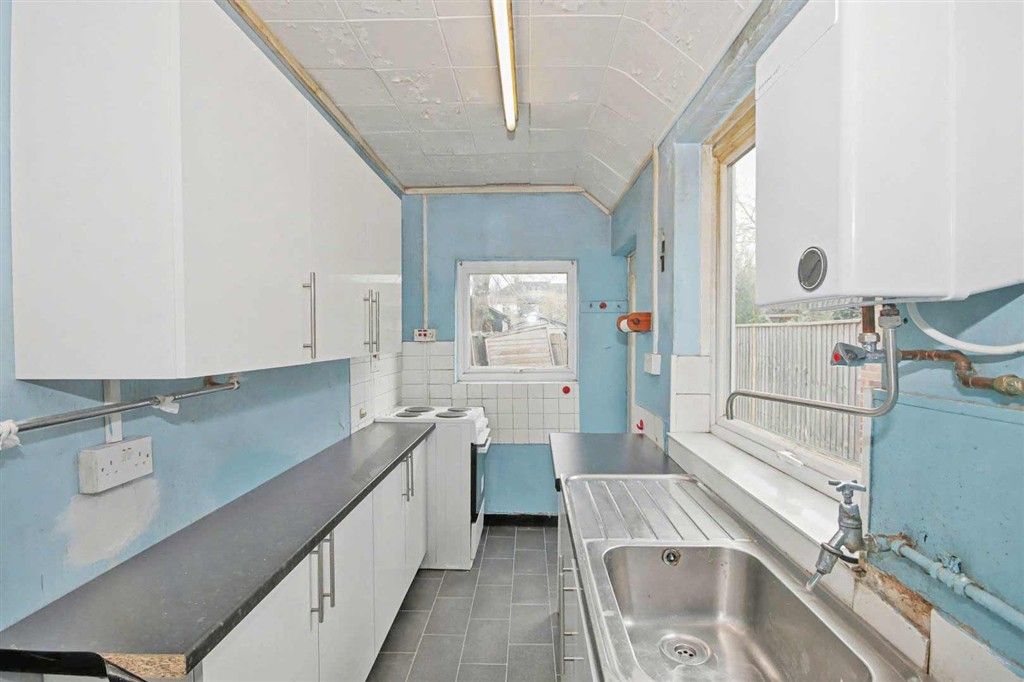 Property photo 3 of 5