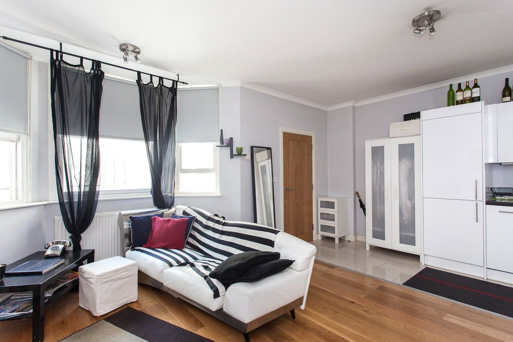 Property photo 2 of 6 Picture No. 02