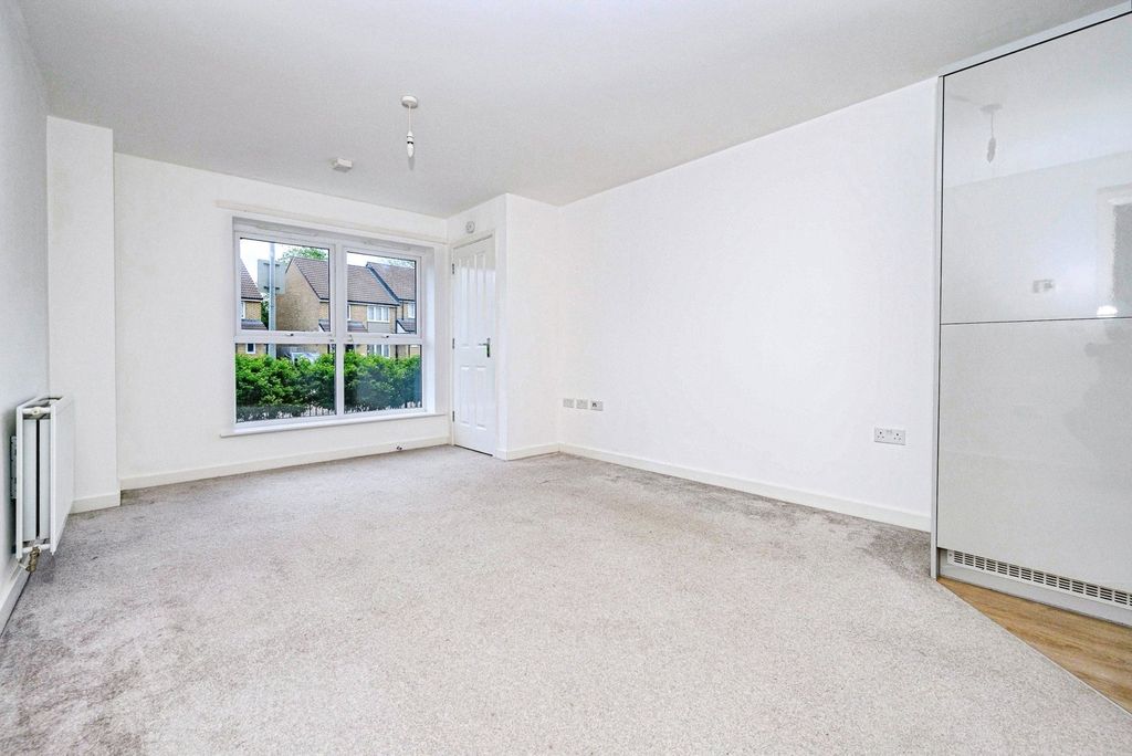 Property photo 2 of 7 Picture No. 02