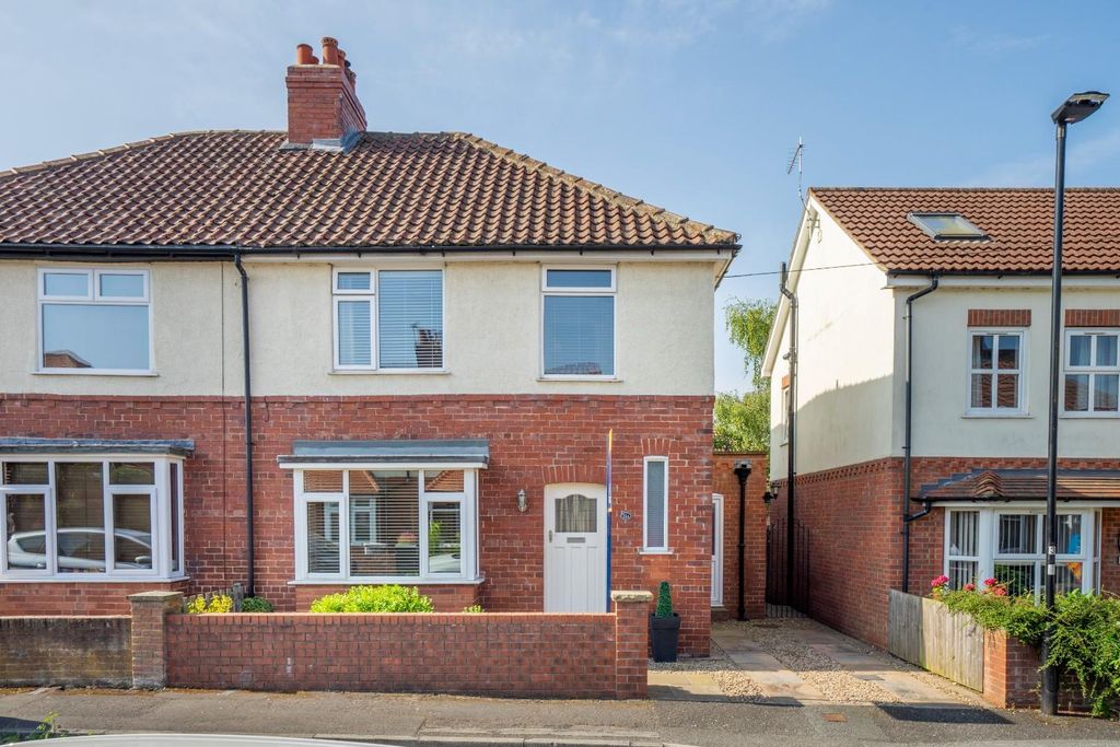 Property photo 1 of 19 11Asg-3.Jpg