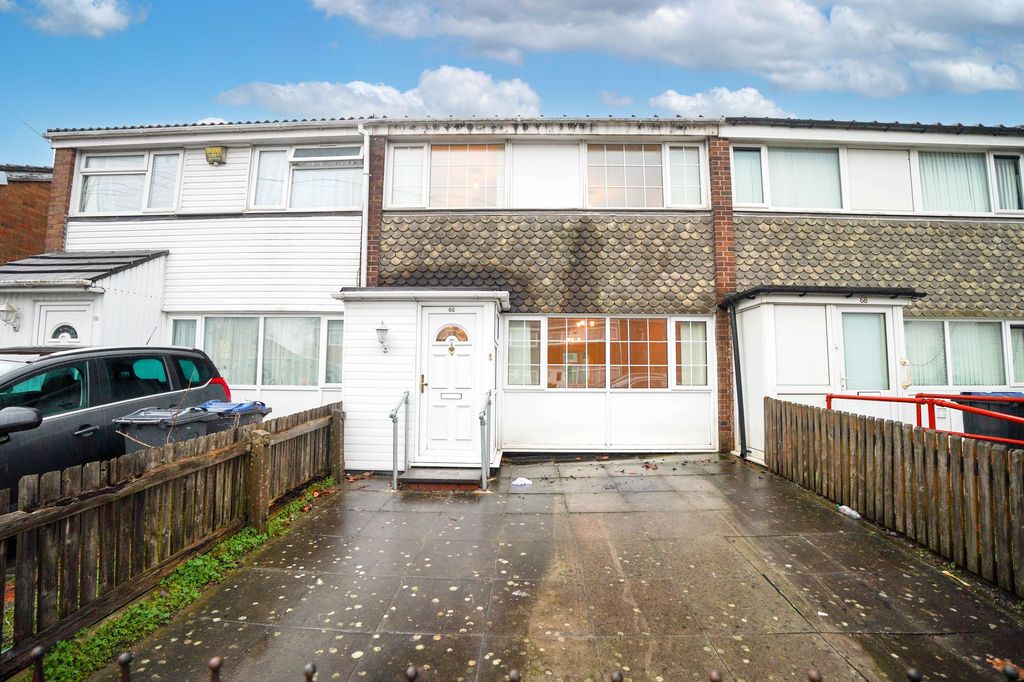 Property photo 1 of 18