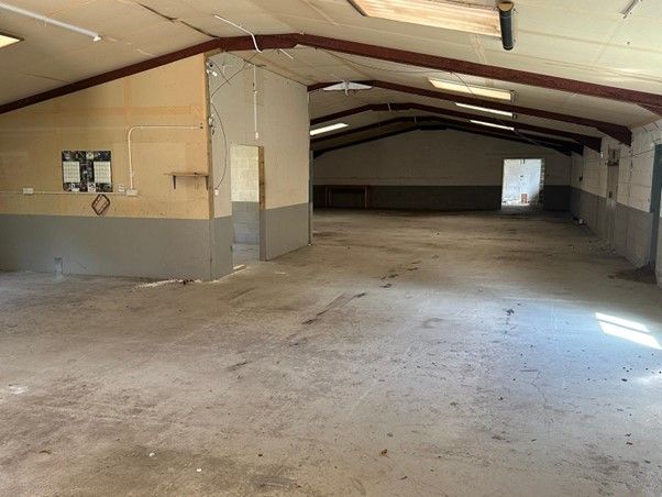 Property photo 1 of 3