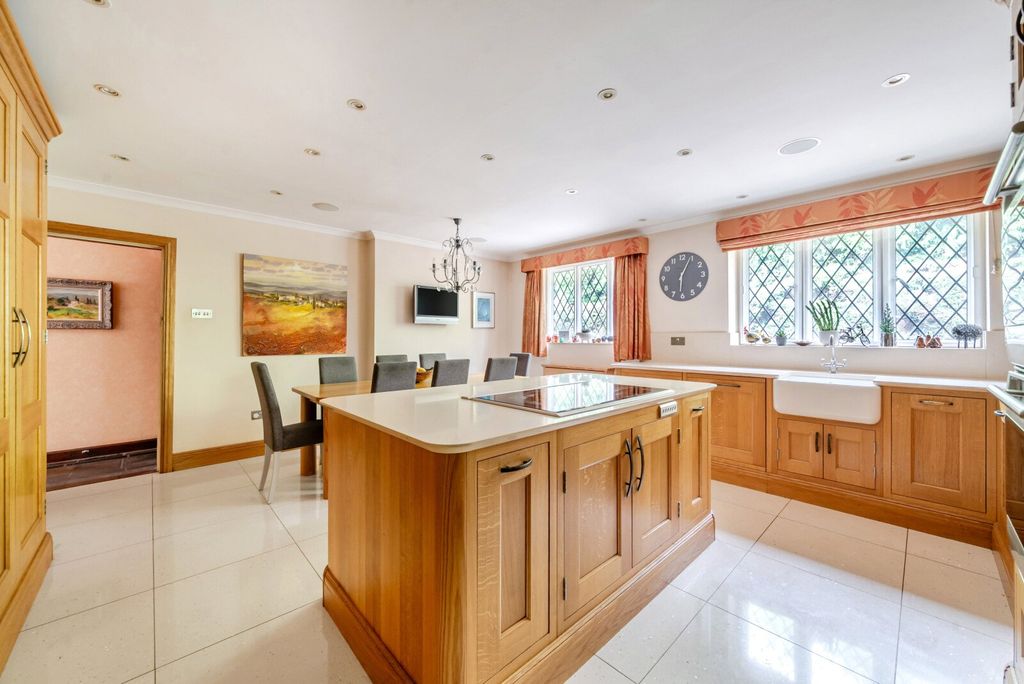 Property photo 3 of 23 Picture No. 73