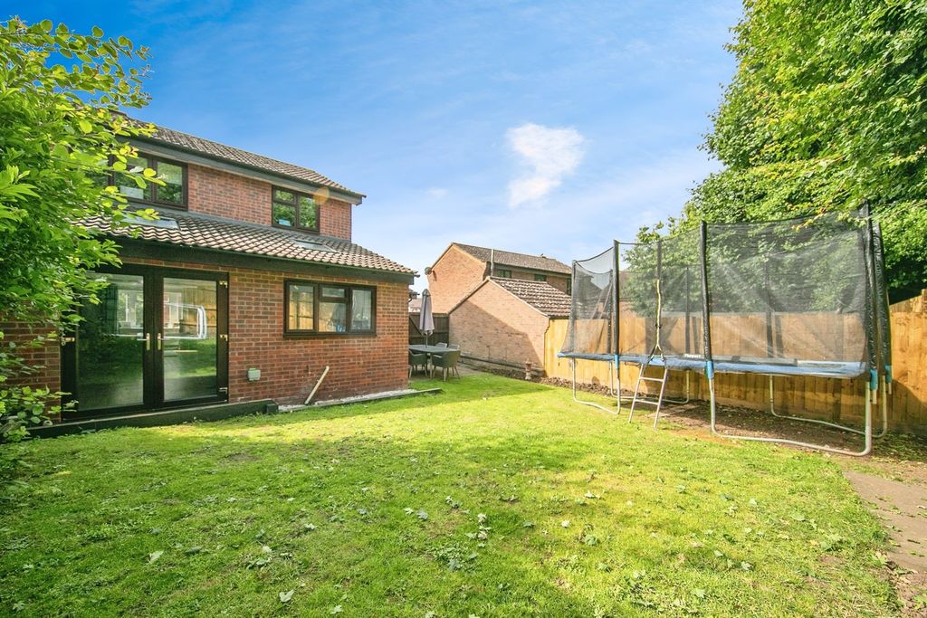 Property photo 3 of 18