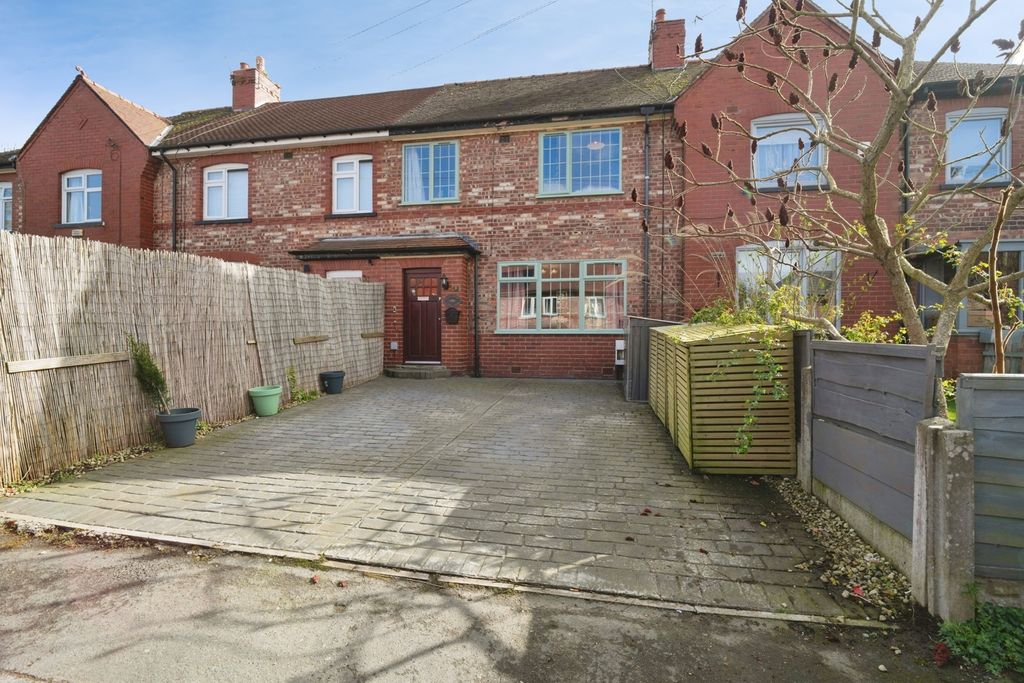 Property photo 1 of 23 Pbox-Img.Jpg